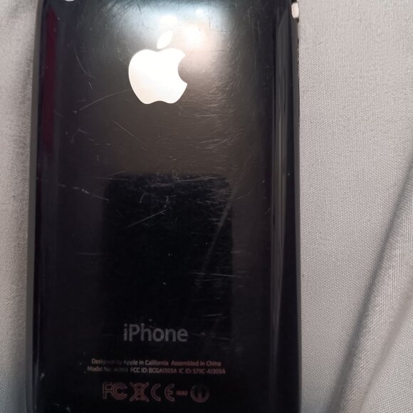 Iphone 1!! Original - Picture 2 of 4